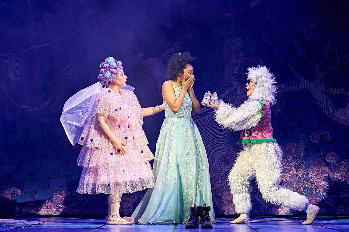 Tilly La Belle Yengo (centre) as Cinderella at the Lyric Hammersmith