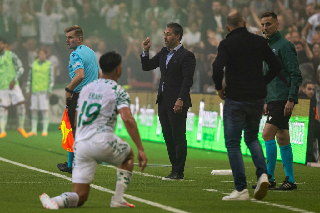 New QPR head coach Marti Cifuentes (centre) on the touchline with Hammarby IF in Stockholm on 3 August 2023.