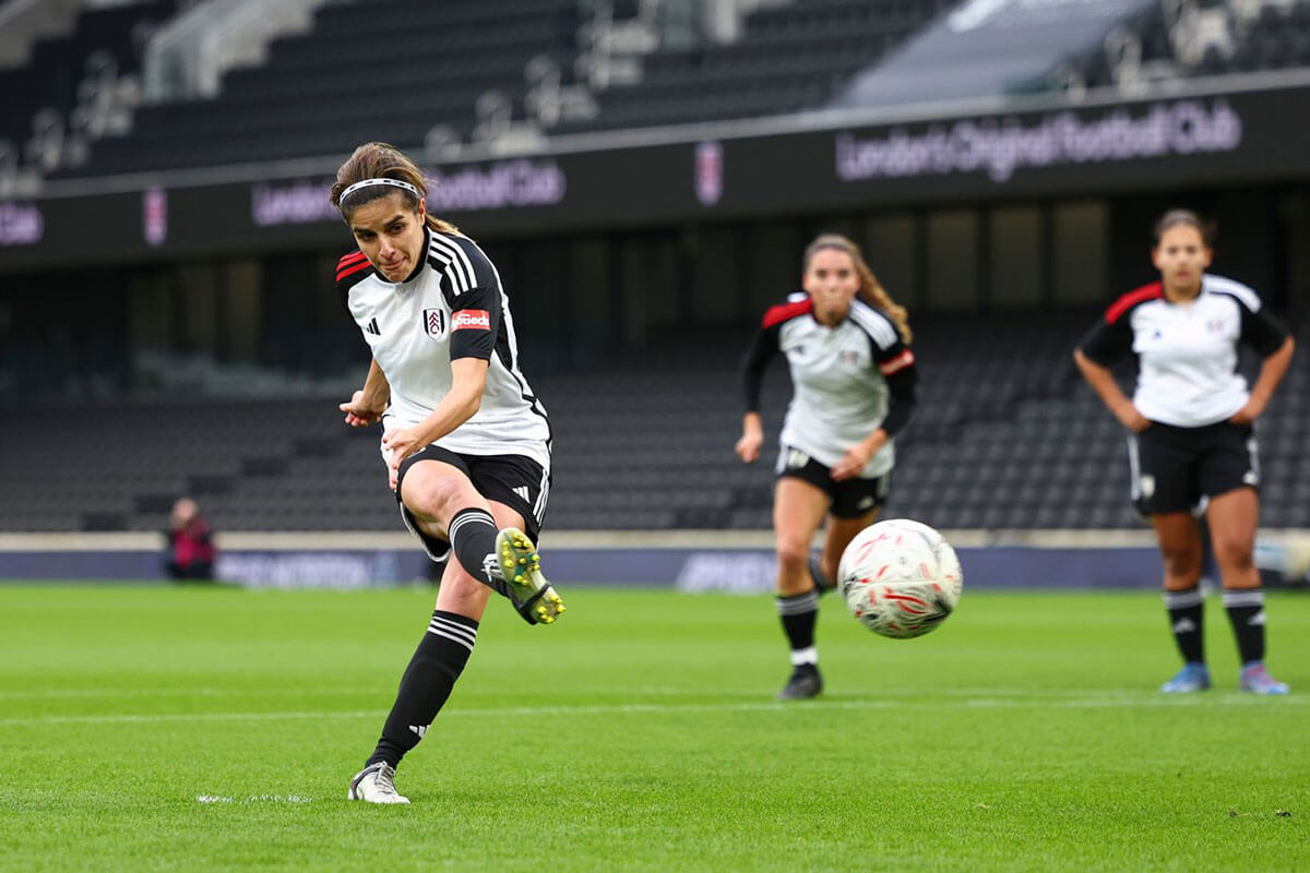 Fulham's Megalie Mendes scores from the spot