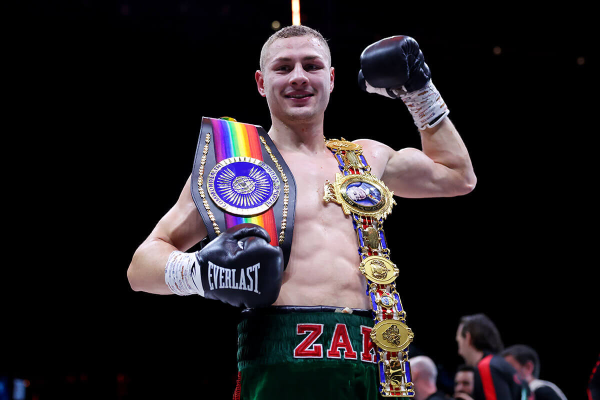  Zak Chelli celebrates after victory in the British and Commonwealth super-middleweight title fight against Jack Cullen