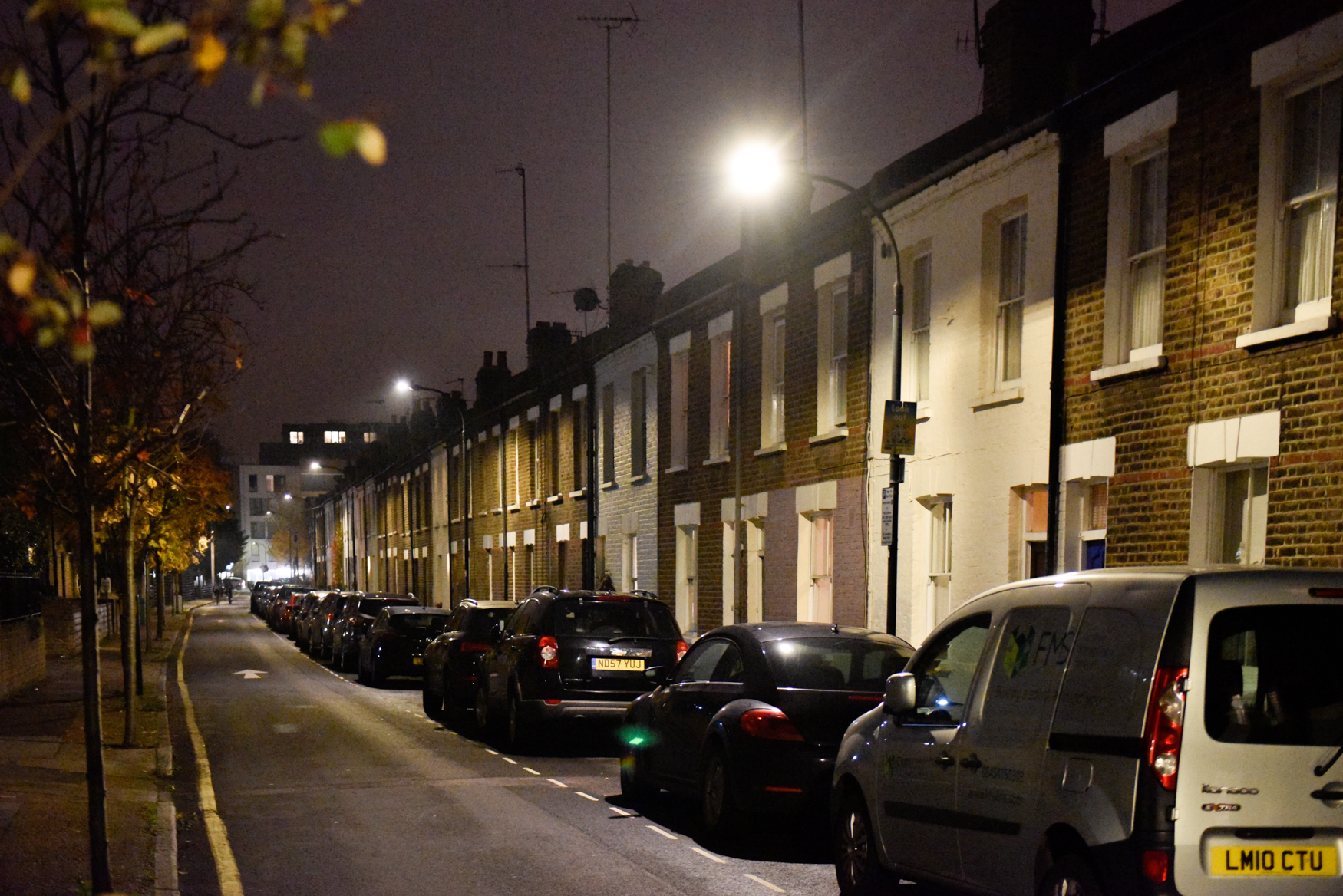 White discount street lamp