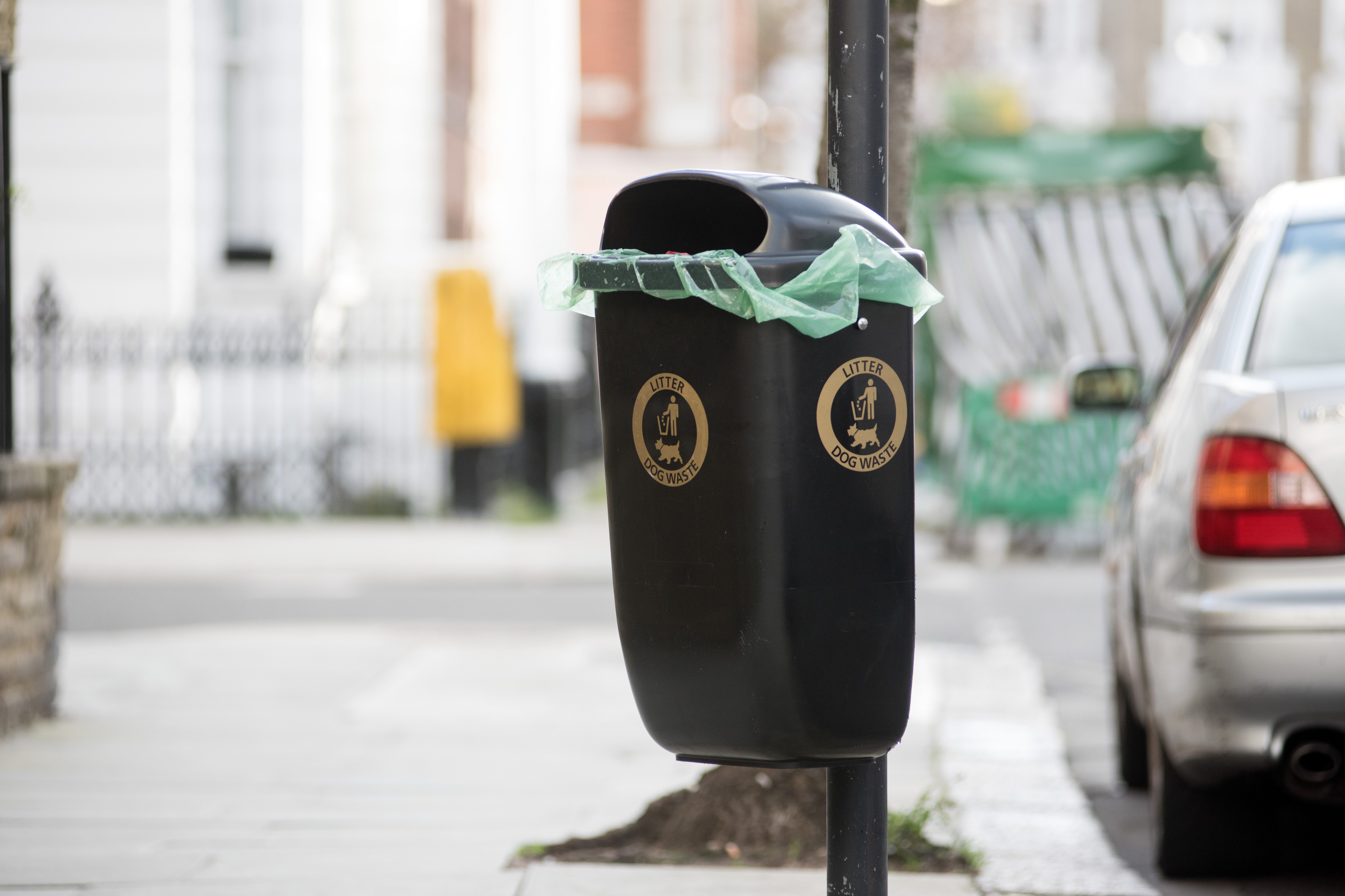 New bins help keep streets clean | LBHF