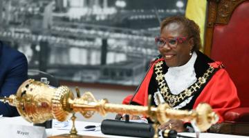 Cllr Holder, Mayor of H&F, leads H&F Council's Annual General meeting 2025