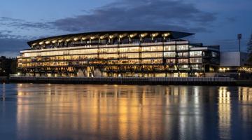 Fulham Pier at night