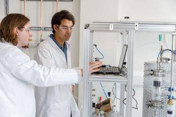 Carbon removal technology being developed at the Airhive labs at Scale Space, White City