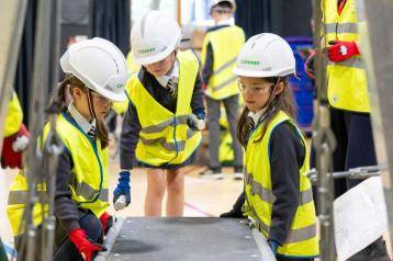 St Peter's CE pupils build the bridge at our Bridges4Schools programme