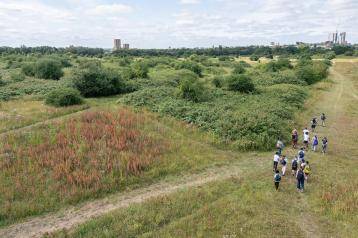 Old Oak primary school students visit Green Flag site, Wormwood Scrubs