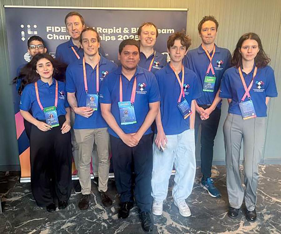 Hammersmith’s amateur champions (back row, from left): Aryaman Ganguly, Ali Hill, Tom Villiers and Ash Stewart. Front (from left): Maria Ciocan, Marco Gallana, Gaston Franco, Kai Hanache, and Gesneria Cepoi