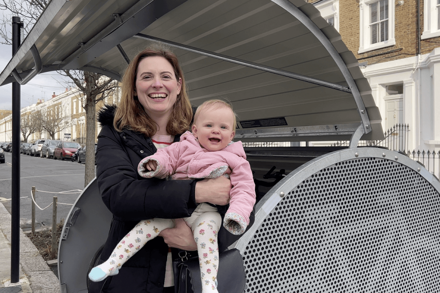 All smiles! Eloise Illingworth and her daughter Beatrice