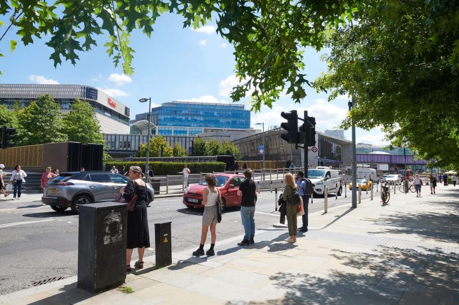 Clear skies in Wood Lane, White City