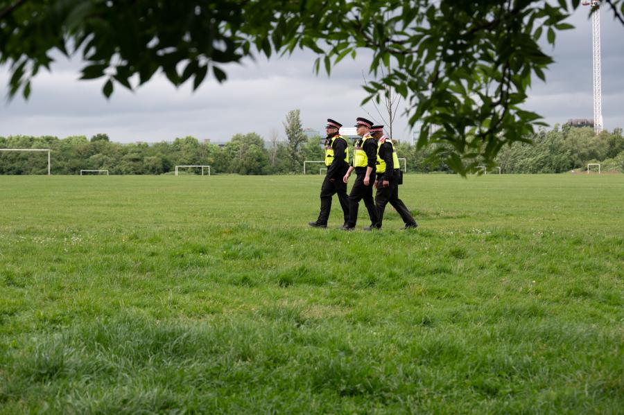 LET officers patrolling Wormwood Scrubs